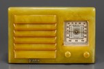 FADA 5f60 ’Baby Fada’ Catalin Radio in All Onyx Green